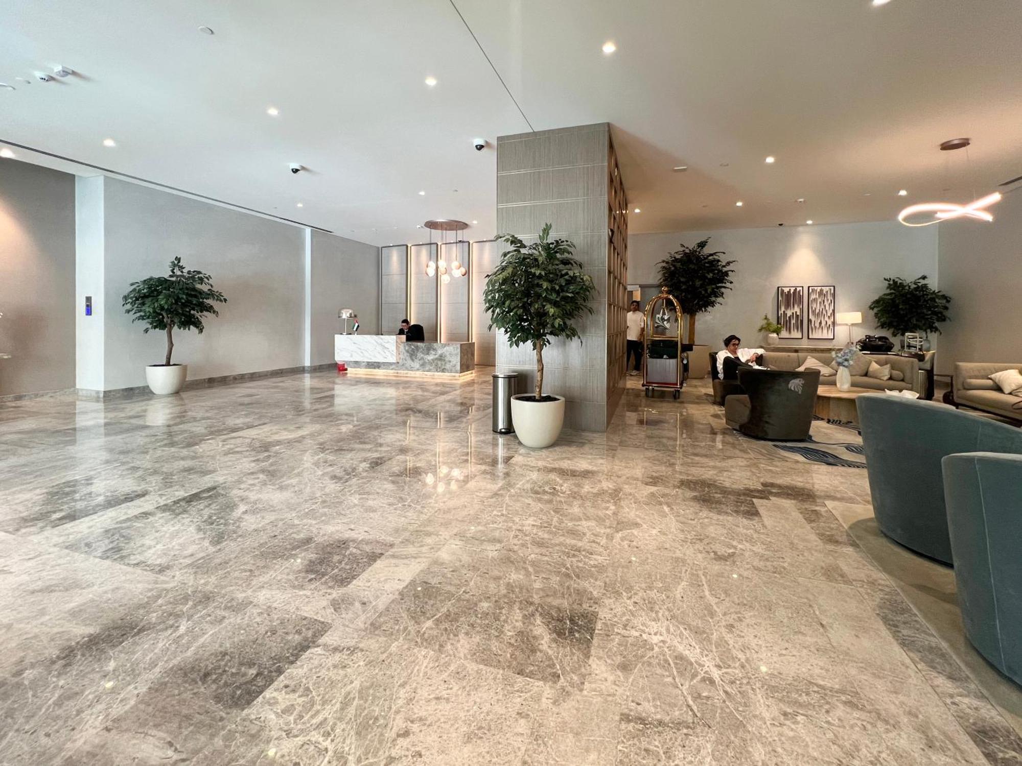 Burj Royale - Luxurious Brand New Two-bedroom In Downtown, Burj Khalifa View Pool In The Building, 5-min Walk To Mall & Fountains Apartment Dubai